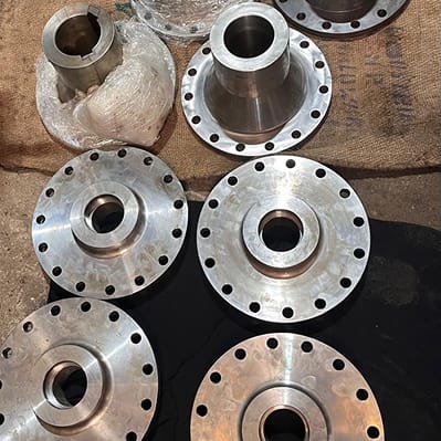 Machined flanges produced at the MGE works